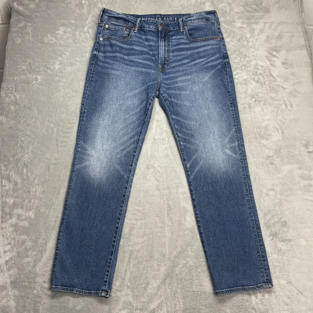 American Eagle Jeans Mens 38x32 Blueโ Denim Faded Airflex Original Straight Leg